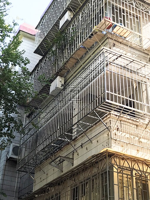 農林上路余小姐不銹鋼防盜網 FDW-031