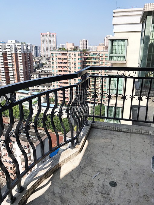 悅安花園宋小姐陽臺烤漆不銹鋼護欄 LG-074