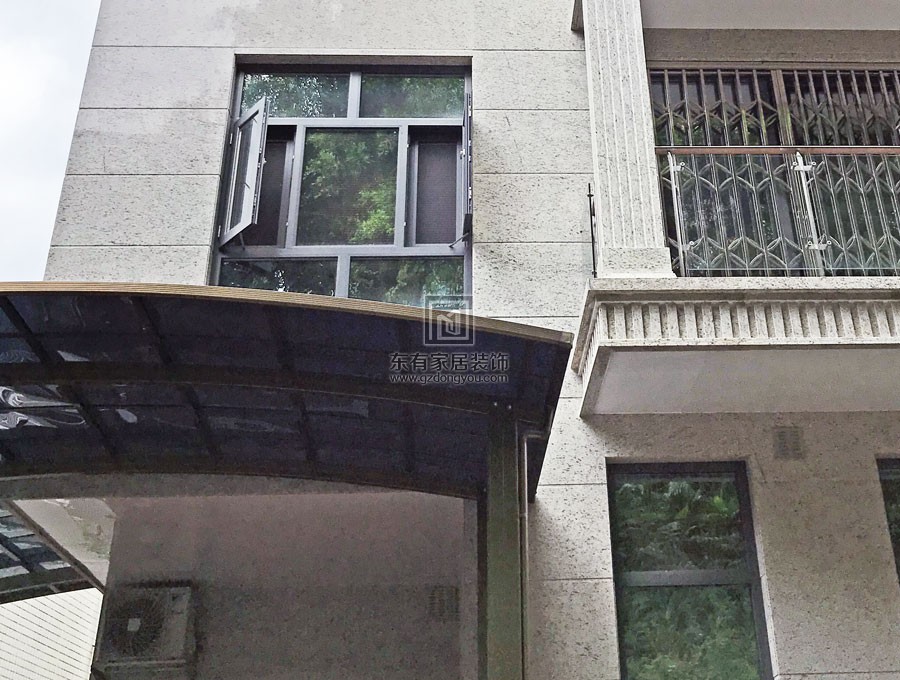廣州白云堡錢小姐家停車雨棚和門窗安裝 YP-031