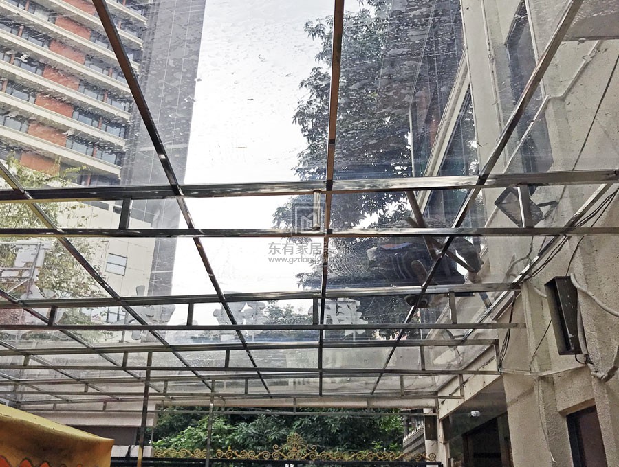 華僑新村徐先生不銹鋼雨棚 YP-035