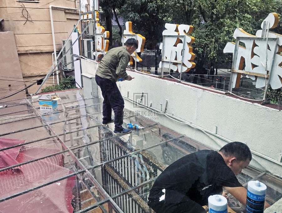 華僑新村徐先生不銹鋼雨棚 YP-035