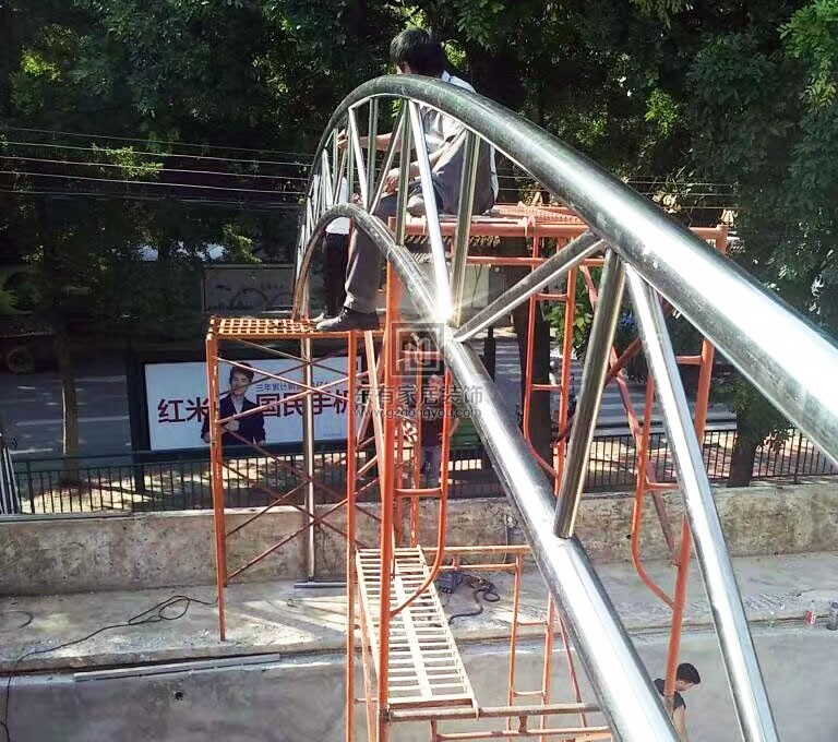 夏園小學操場弧形雨棚加建 YP-014