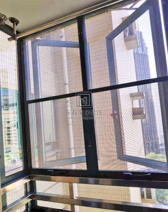華明路星匯園雷小姐鋁合金窗 MC-145