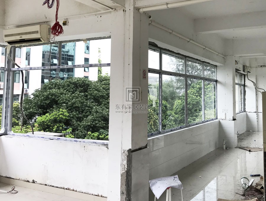 華南理工大學袁生鋁合金窗 MC-114