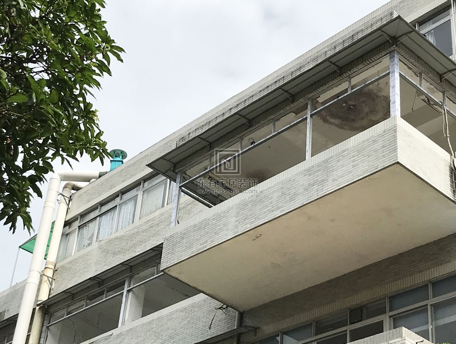 華南理工大學袁生鋁合金窗 MC-114
