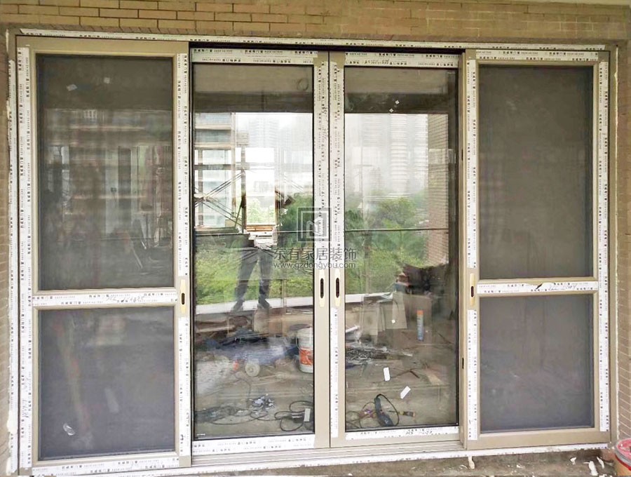 劍橋郡全屋土豪金鋁合金門窗 MC-086 劍橋郡全屋土豪金鋁合金門窗 MC-086