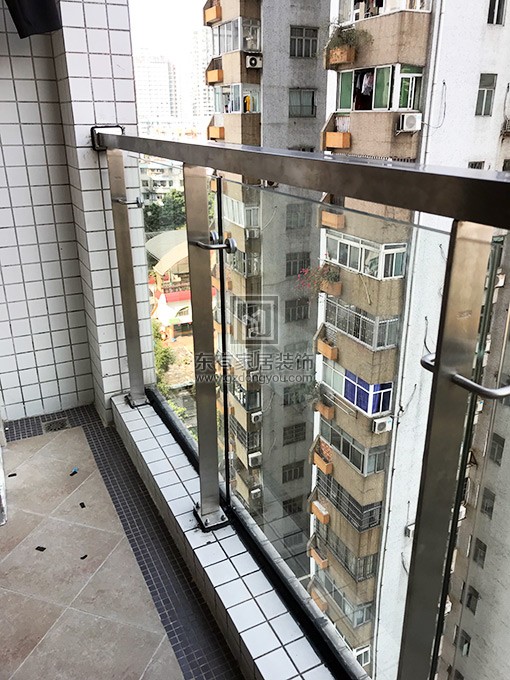 天河嘉寶華庭王先生陽臺不銹鋼玻璃欄桿 LG-076