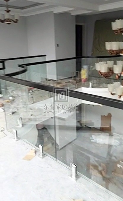 不銹鋼烤漆玻璃樓梯扶手 FS-069