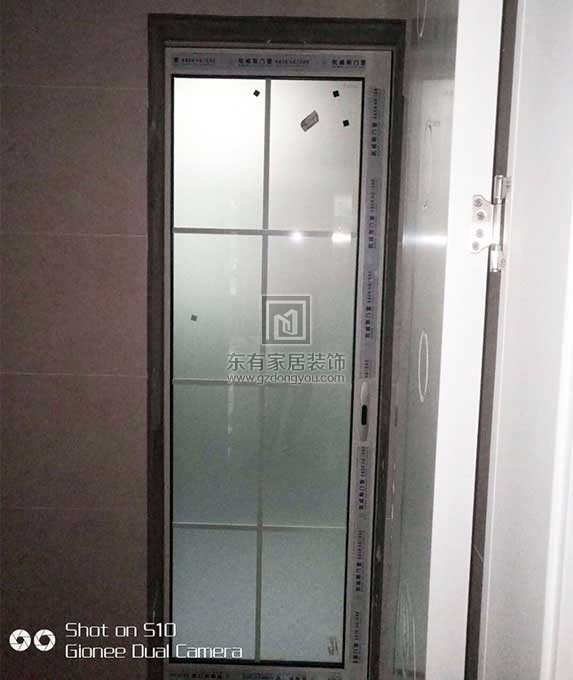 西門口廣場鋁合金門窗安裝