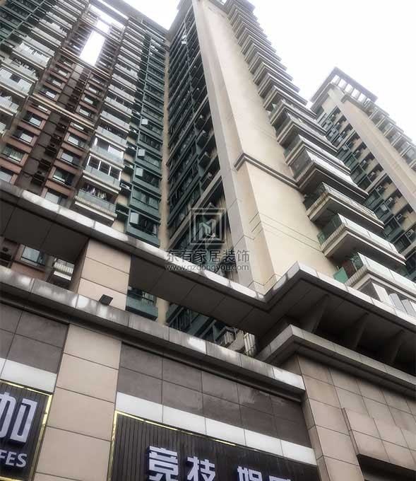 西門口廣場鋁合金門窗安裝