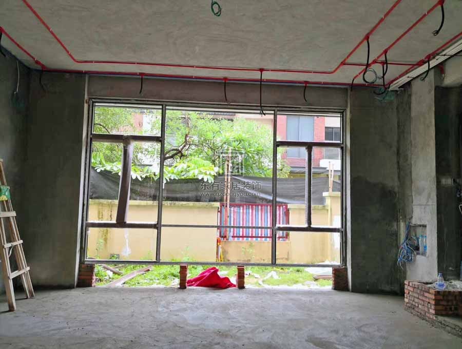 雅居樂劍橋郡國際全屋門窗施工實拍