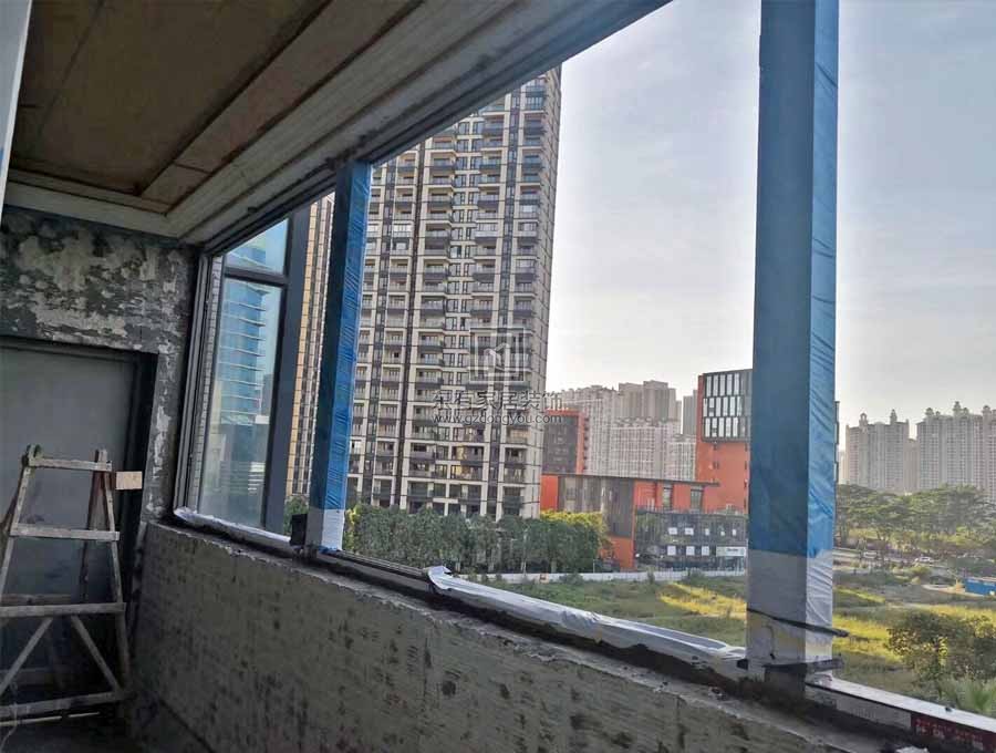 雅居樂劍橋郡國際全屋門窗施工實拍