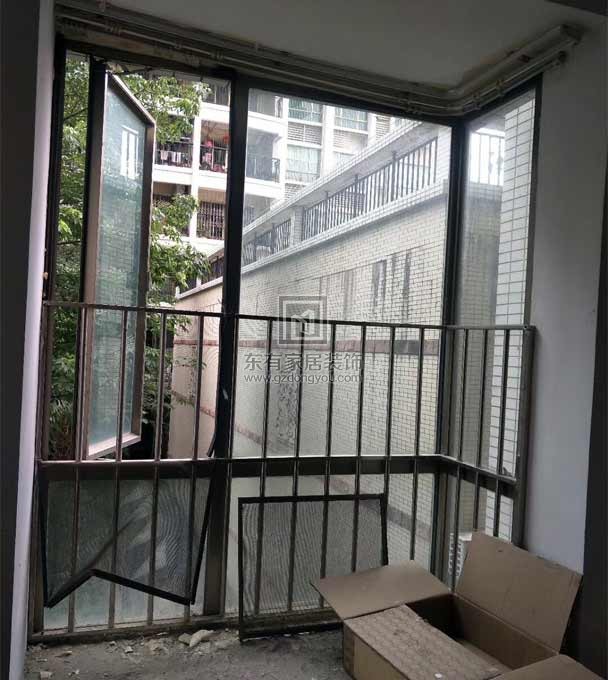 雅居樂劍橋郡國際全屋門窗施工實拍