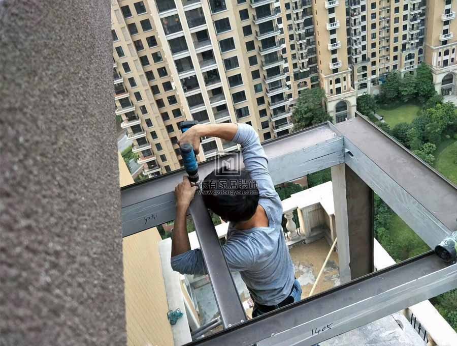 桐林別墅門窗，陽臺鋁合金雨棚