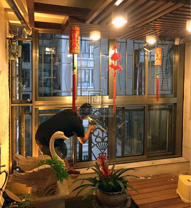富力銀禧許小姐鋁合金窗、紗窗 MC-165