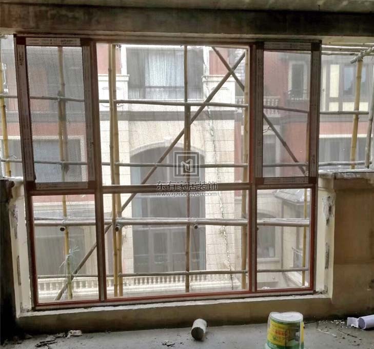 碧桂園鳳凰城全屋外灰內木紋斷橋窗紗一體門窗系列