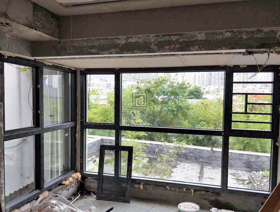 斷橋平開窗封陽臺