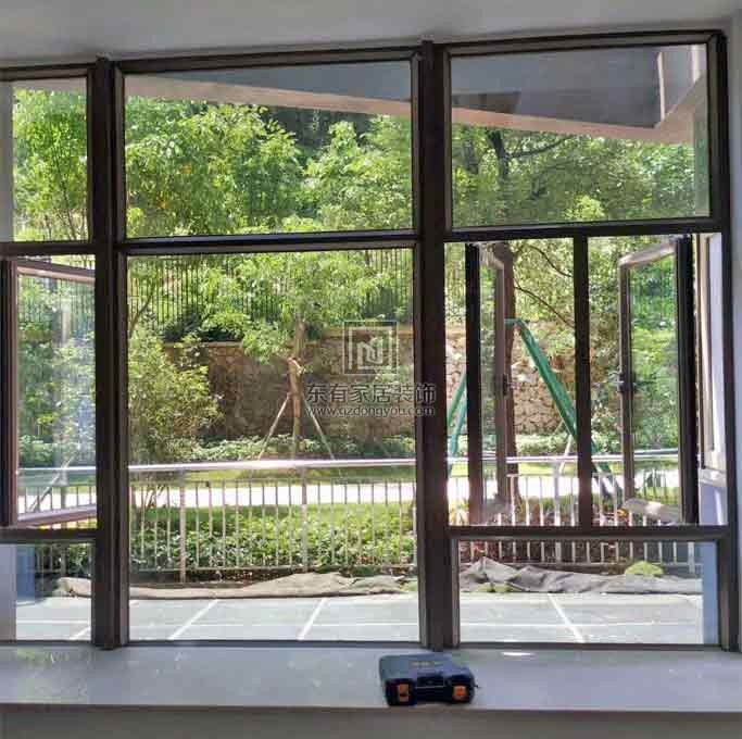 富春山居陽臺斷橋隔音門窗