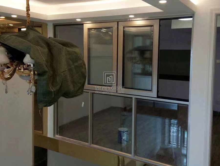 鋁合金斷橋窗紗一體白色平開窗