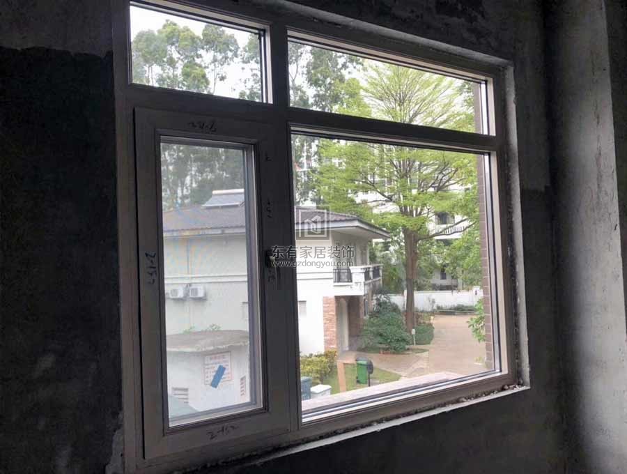 鋁合金斷橋窗紗一體白色平開窗