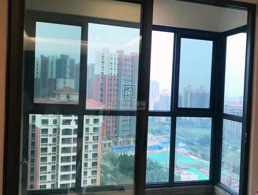 時代柏林斷橋封陽臺門窗