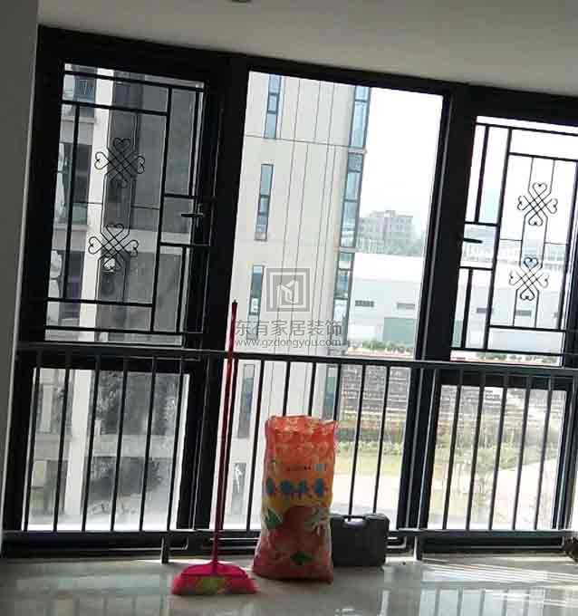 時代柏林斷橋封陽臺門窗