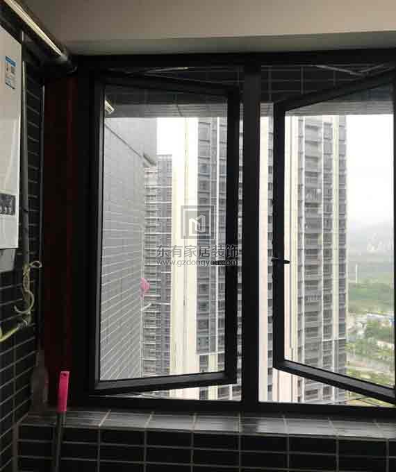 時代柏林斷橋封陽臺門窗
