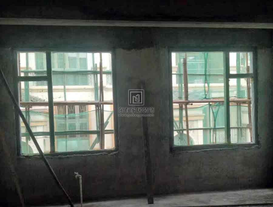 鳳凰城別墅全屋定制斷橋系統(tǒng)門窗