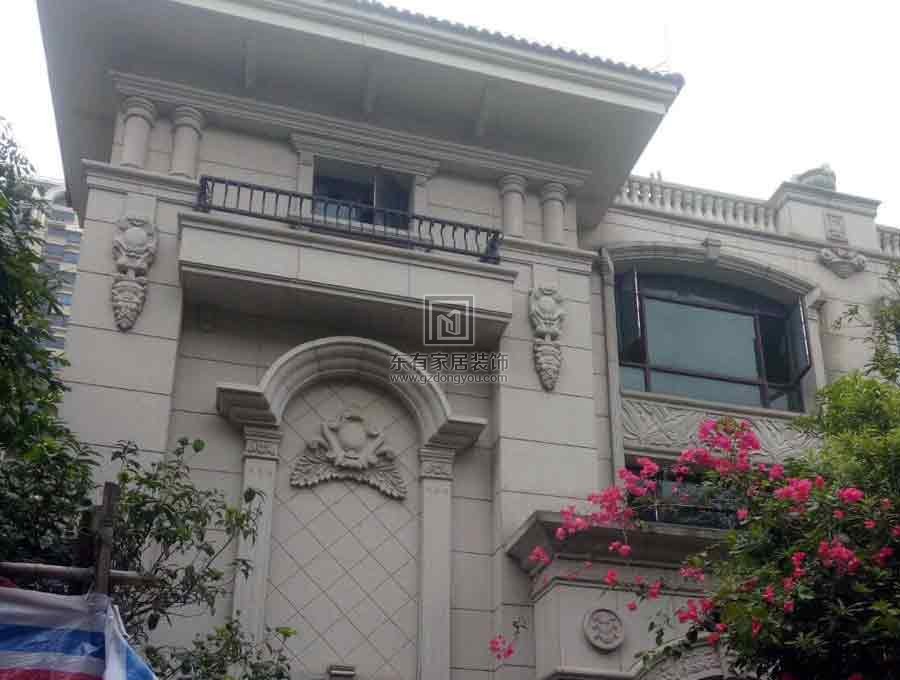 鳳凰城別墅全屋定制斷橋系統(tǒng)門窗