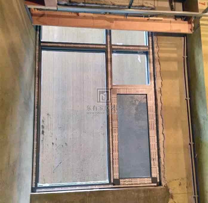 廣州花都區保利高爾夫郡別墅窗紗一體平開窗安裝實拍