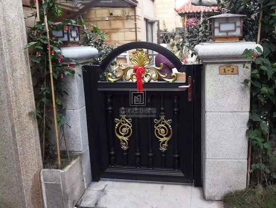 豪華別墅大門(mén)與圍墻欄桿 DM-025