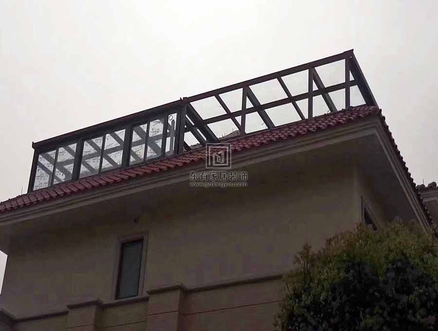 珊瑚天峰封陽臺豪華鋁合金門窗，鋁合金玻璃陽光房 MC-189