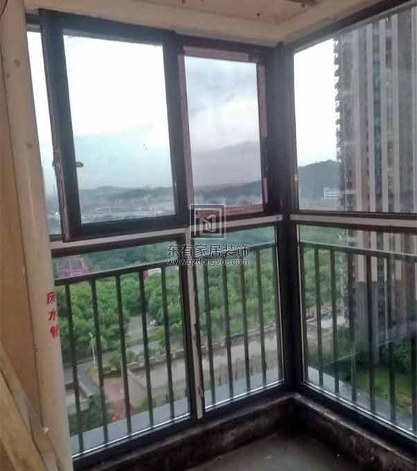 金茂灣鋁合金門窗安裝