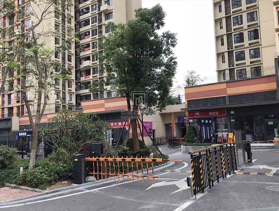 辦公室鋁合金百葉隔斷門