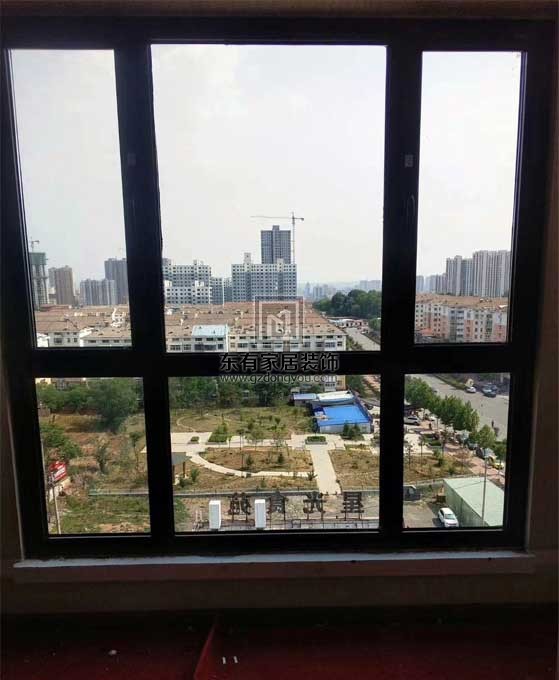 全屋項目窗前護(hù)欄，重型推拉門，鋁合金封陽臺