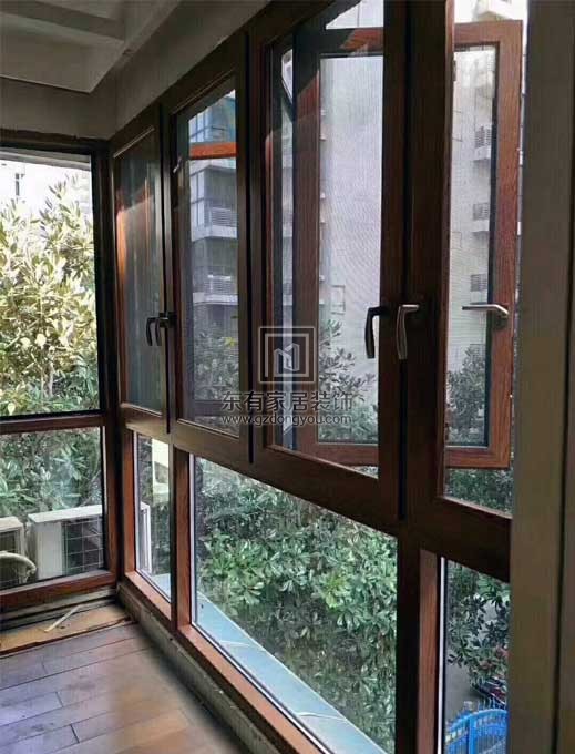 全屋項目窗前護(hù)欄，重型推拉門，鋁合金封陽臺