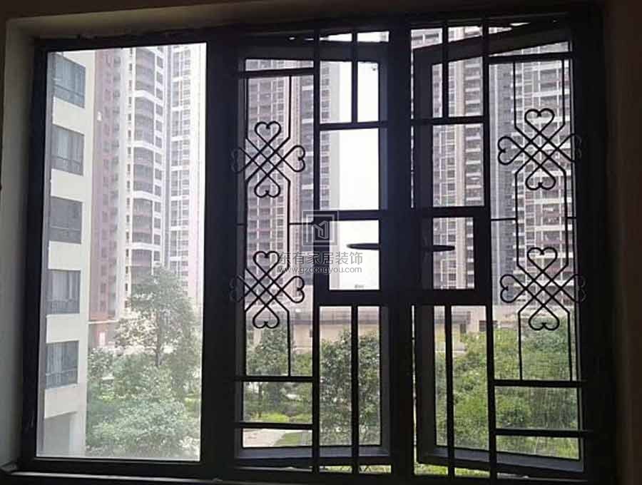 金澤豪庭全屋-隱形防盜網(wǎng)、推拉窗、鋁合金窗花帶紗，豪華三軌推拉門