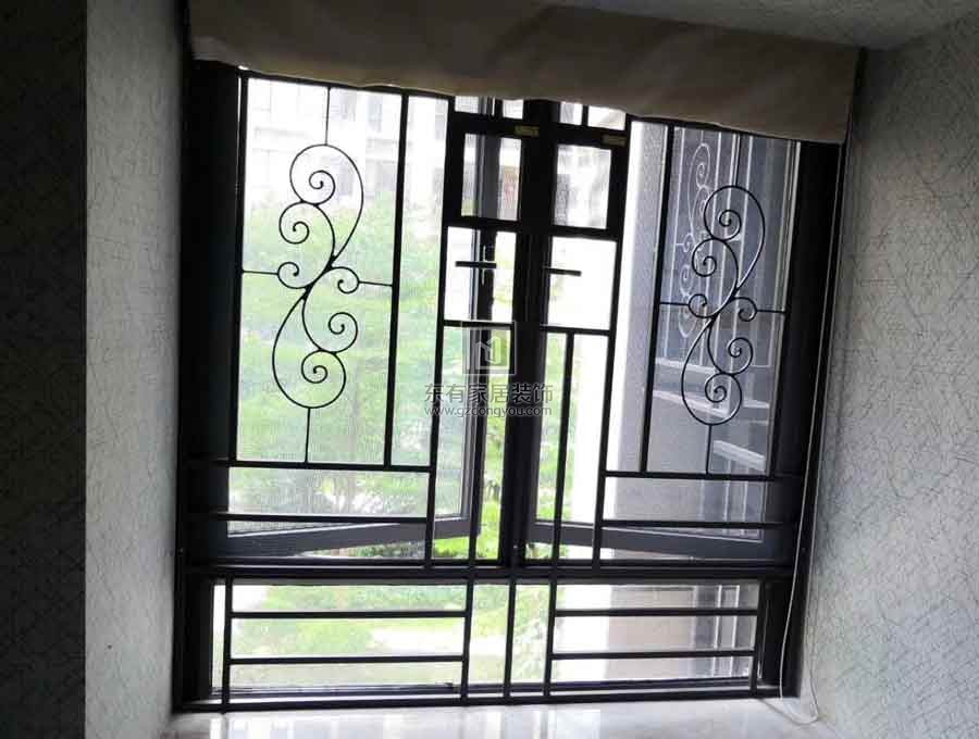 山水庭苑鋁合金紗窗、窗花