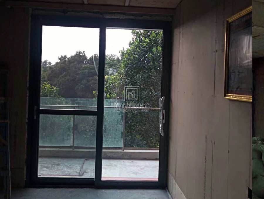 別墅全屋斷橋隔音門窗、重型金剛網(wǎng)紗網(wǎng)推拉門
