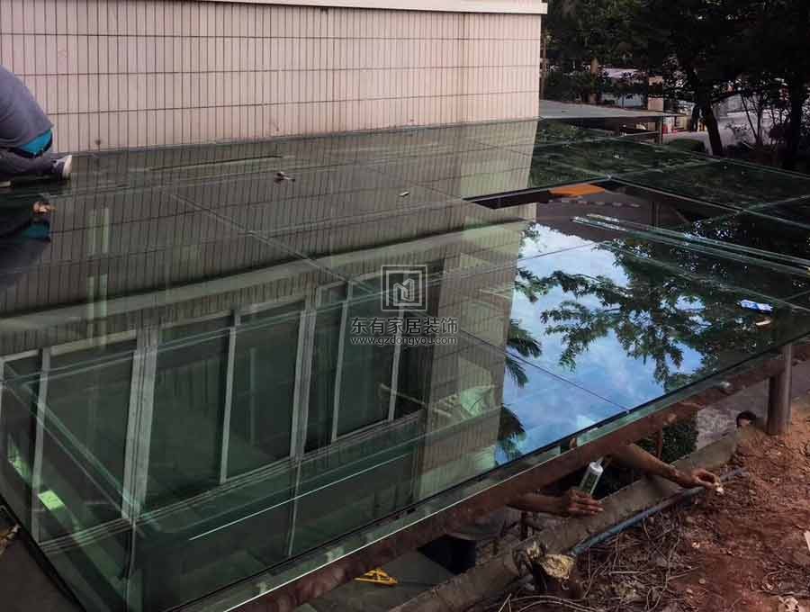 偉倫體育運動學校不銹鋼雨棚