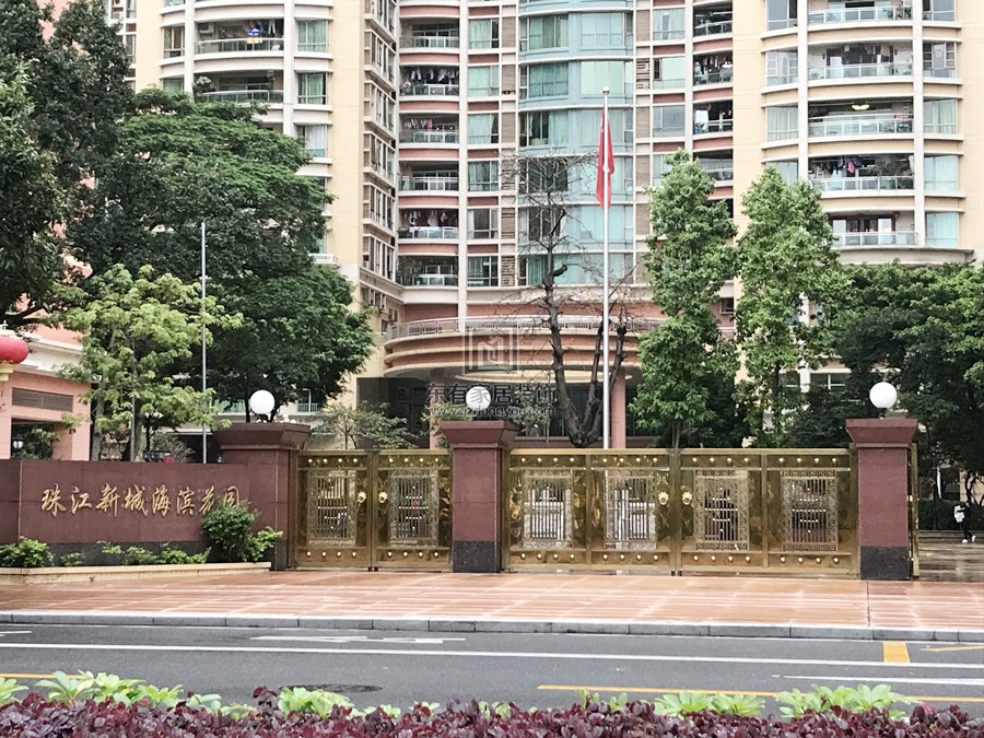 海濱花園鋁合金斷橋門窗