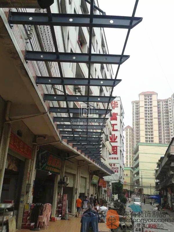 玻璃雨棚鋼骨架安裝-1